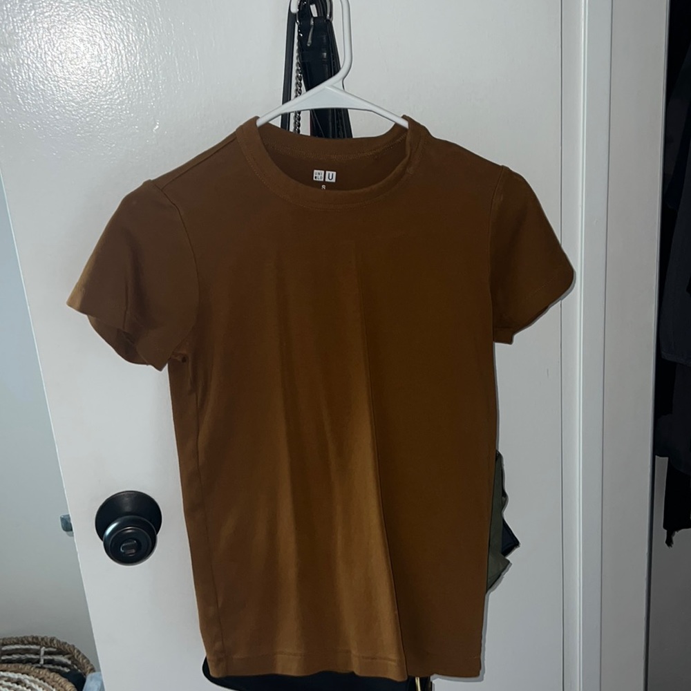 Uniqlo Shirt size small